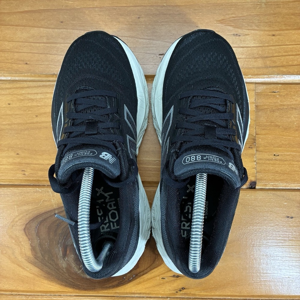 New Balance Fresh Foam X 880v14 Womens 7 Black White Running Shoes W880K14 - Picture 11 of 16